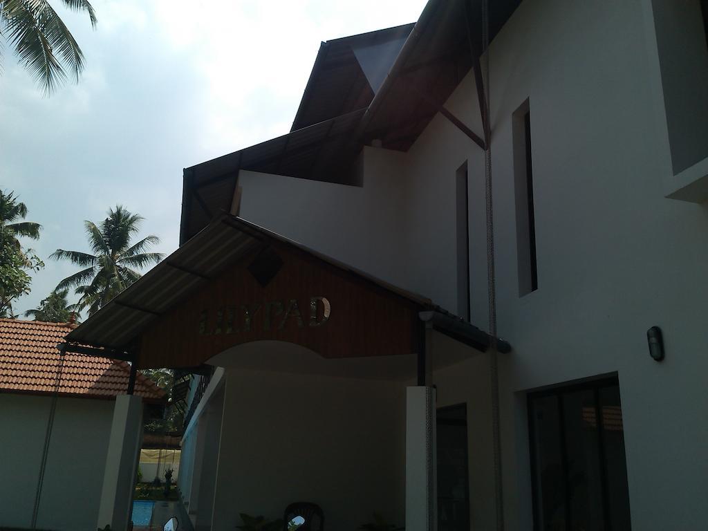 Lilypad Resort Varkala Luaran gambar